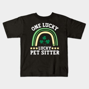 One lucky pet sitter Kids T-Shirt